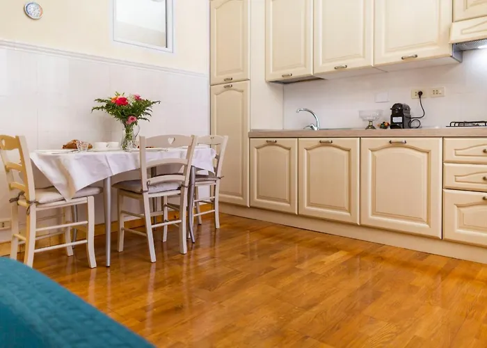 Lucia Apartment Rom